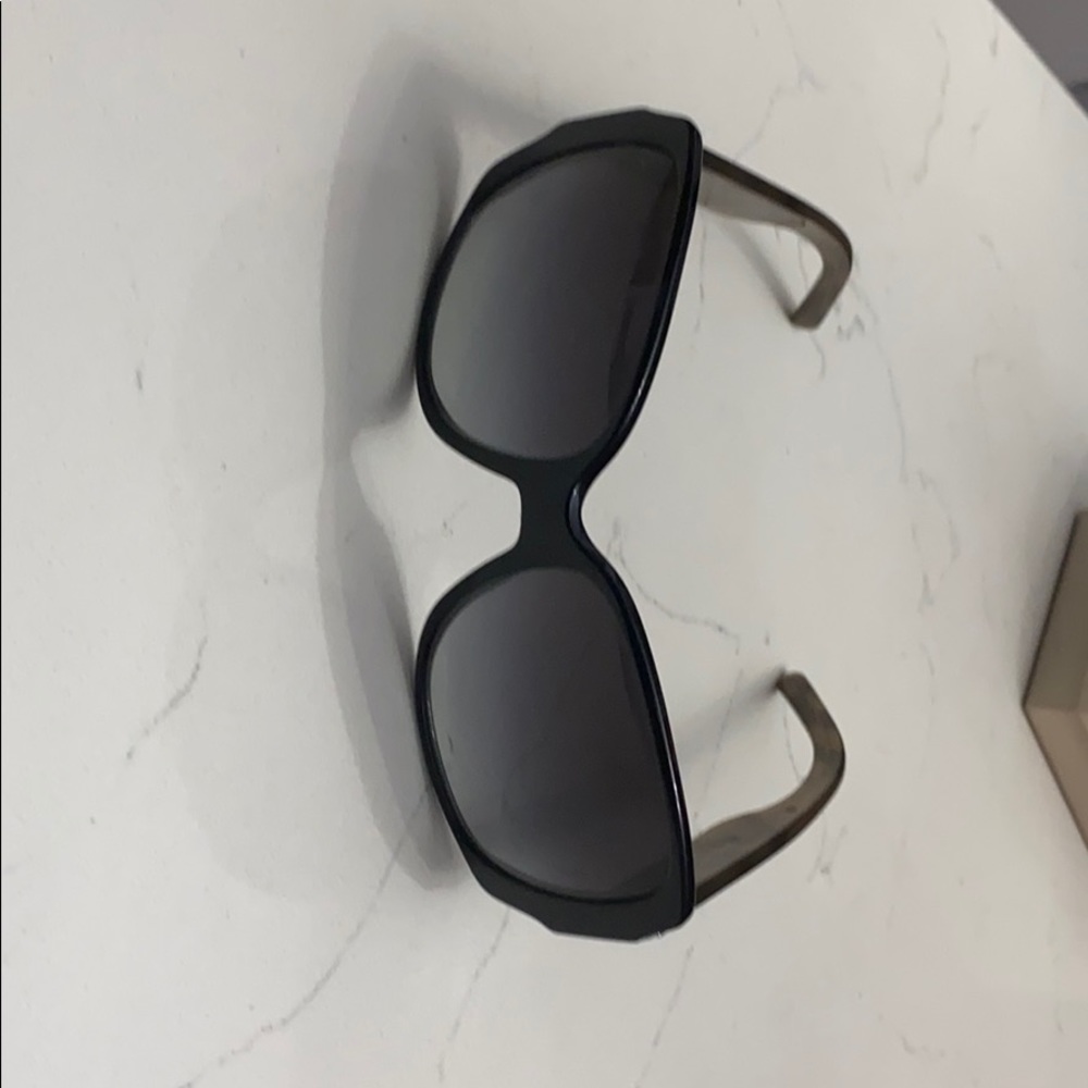 Burberry Sunglasses - Picture 2 of 4